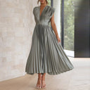 Crispes | The V-neck dress 0