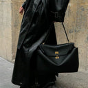 Banbury Structured Fold-Over Bag 3