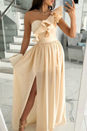 Mari | Women's Off-Shoulder Dress with Ruffles 0